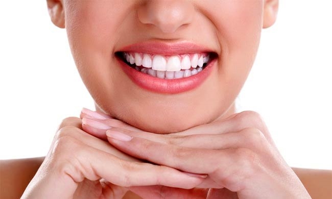 відновлення функціональних та естетичних зуба